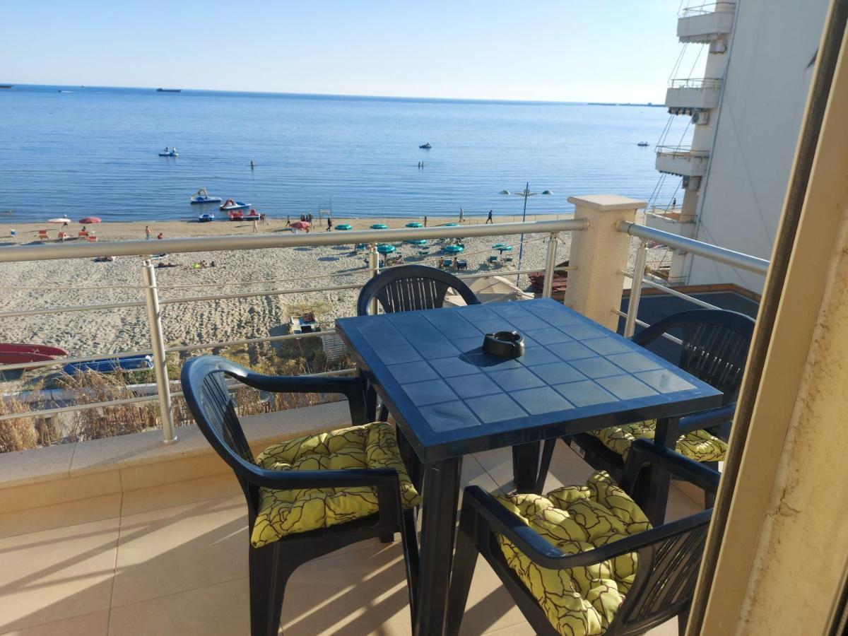 Bral Apartments 9 Durrës Buitenkant foto