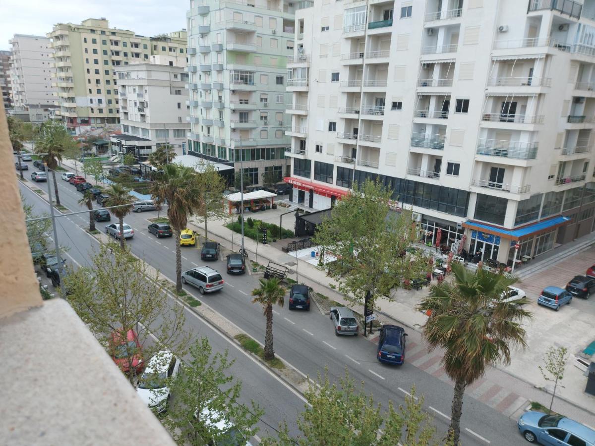 Bral Apartments 9 Durrës Buitenkant foto